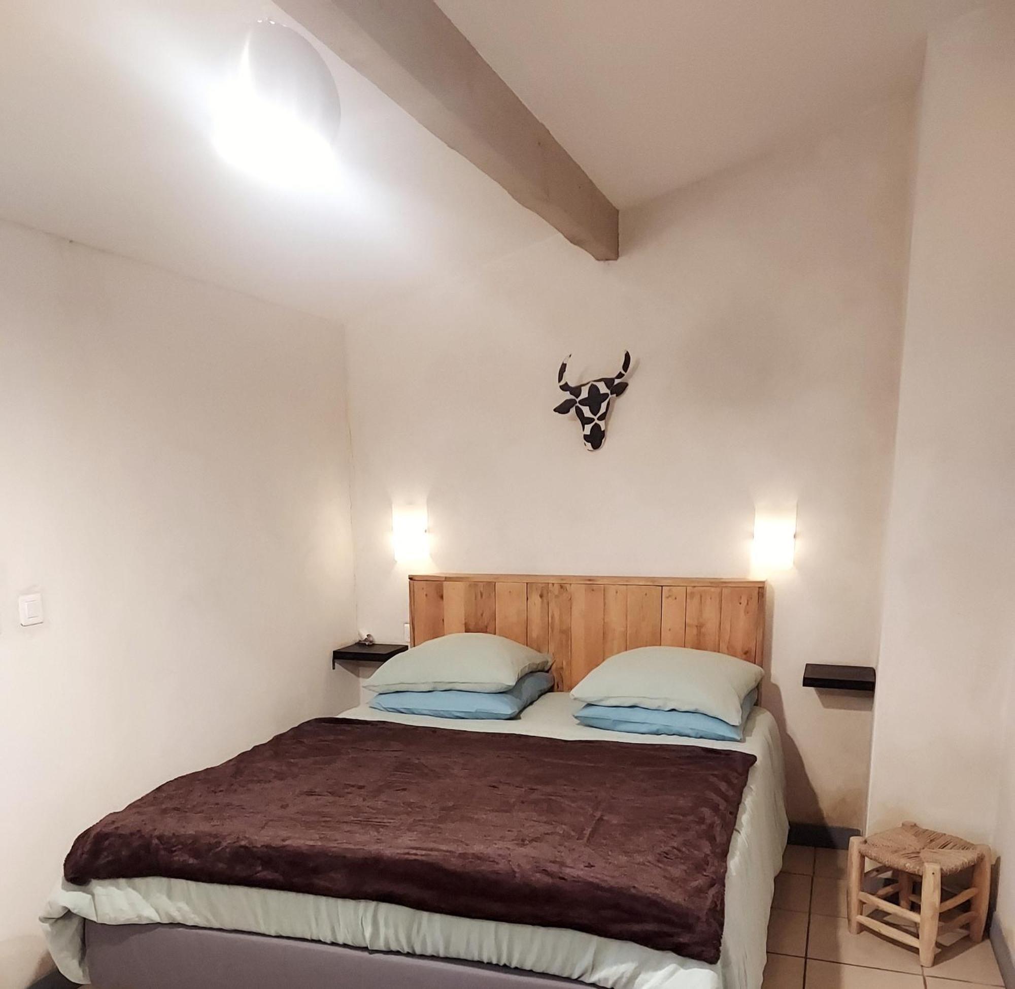 Bergerie D'Alivon En Camargue Bed & Breakfast Albaron Екстериор снимка